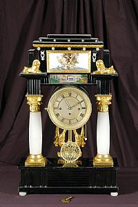 "ARCADE-LIKE CLOCK"
